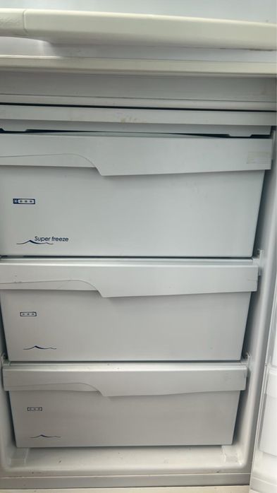 Продам холодильник б/у