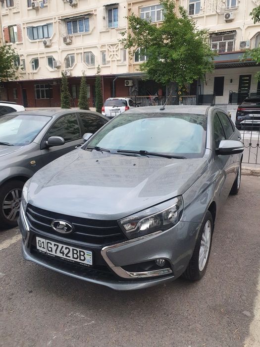 LADA Vesta 2019 Avatamat