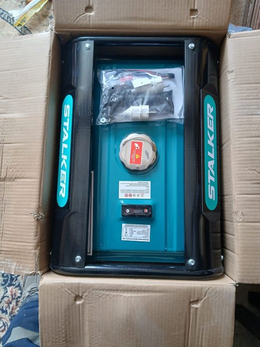 Продаётся новый бензиновый генератор