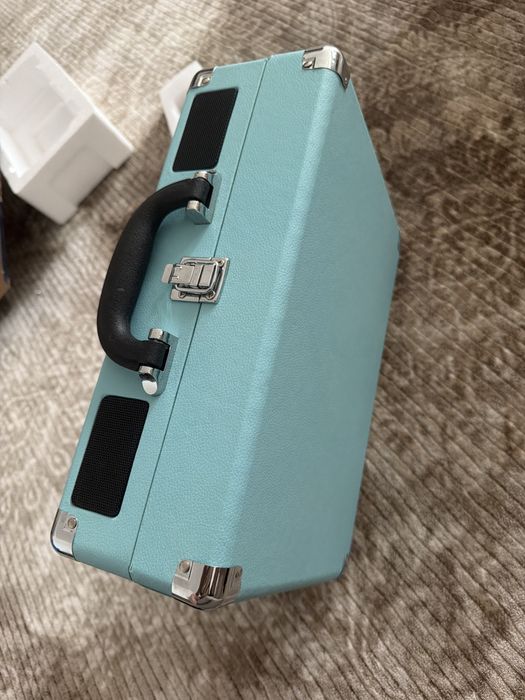 Pick up Fenton servieta