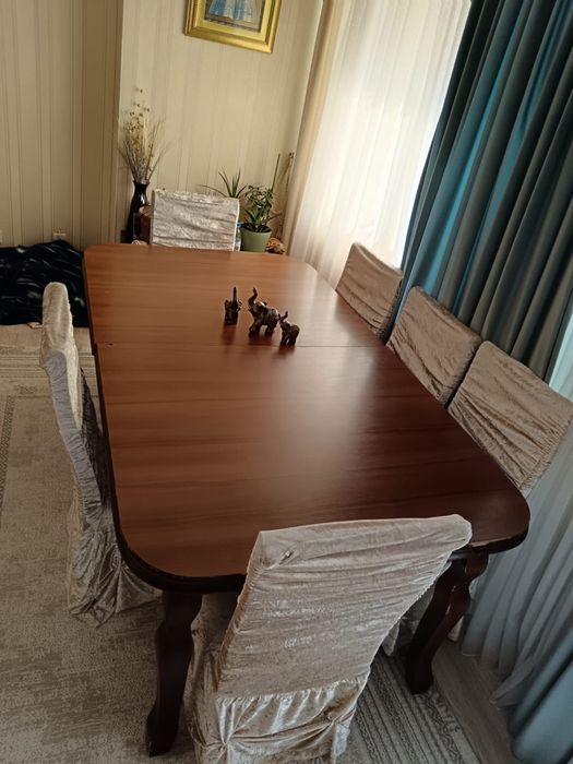 Стол раздвижной + 6 стульев