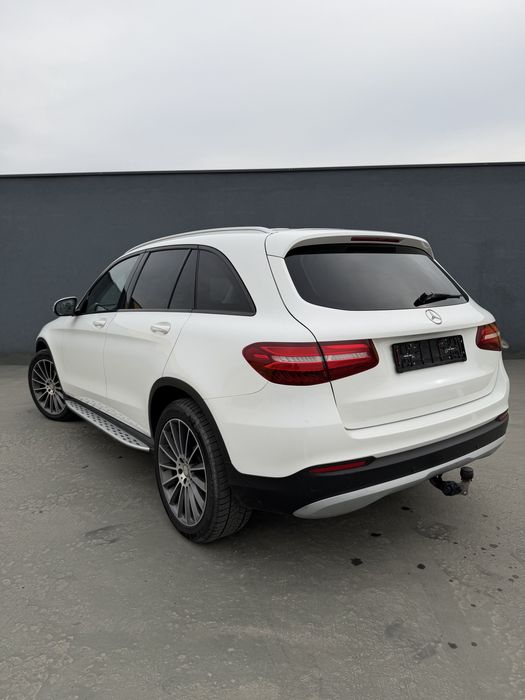 Mercedes Benz GLC220 4Matic