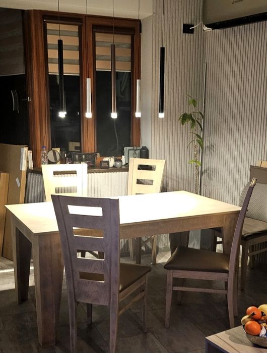 Комплект трапезна маса + 5бр. Столове от масивно дърво