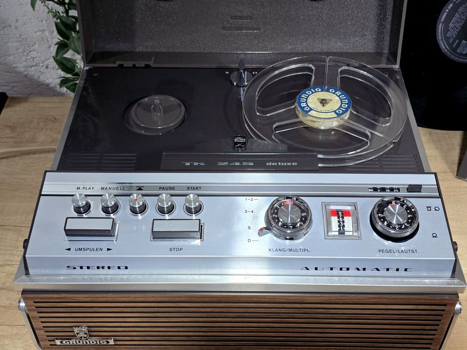 Magnetofon GRUNDIG TK-245 deluxe, automatic stereo,  vintage
