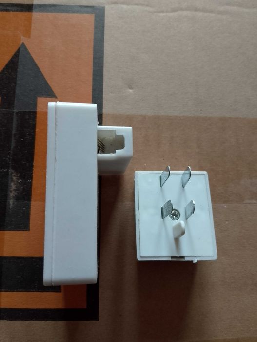 Телефонная розетка