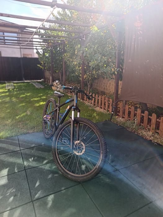 Vând Rockrider ST120