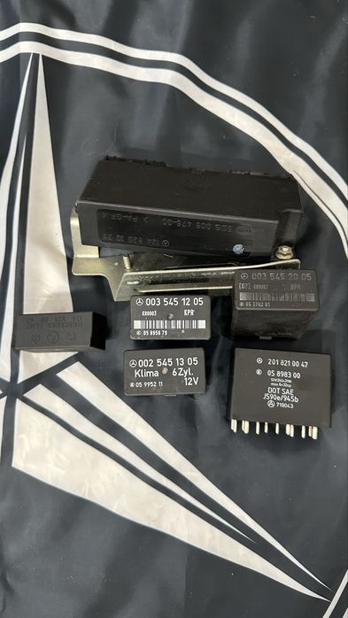 Запчасти Мерседес w124