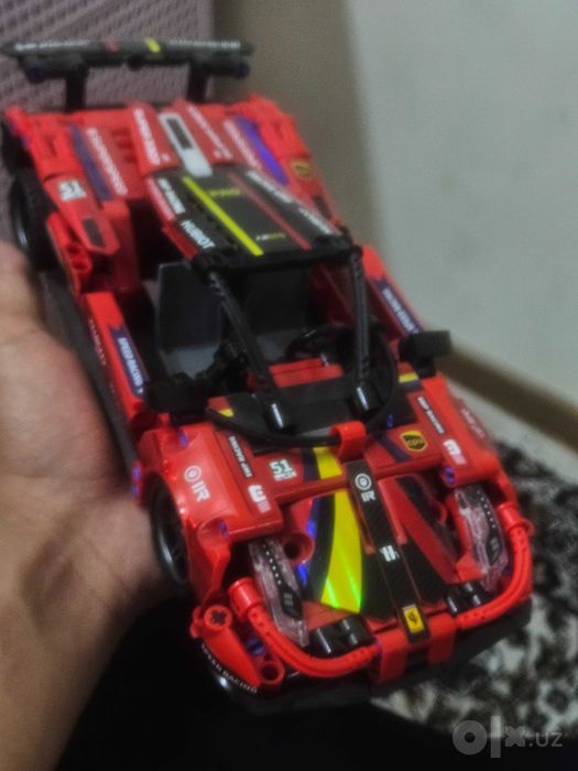 Konstruktor avtomobillar to'plami DOM BRICKS sport karlar
