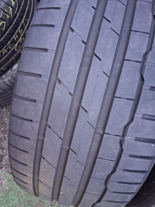 245 35 20 HANKOOK 2бр летни дот 2021г