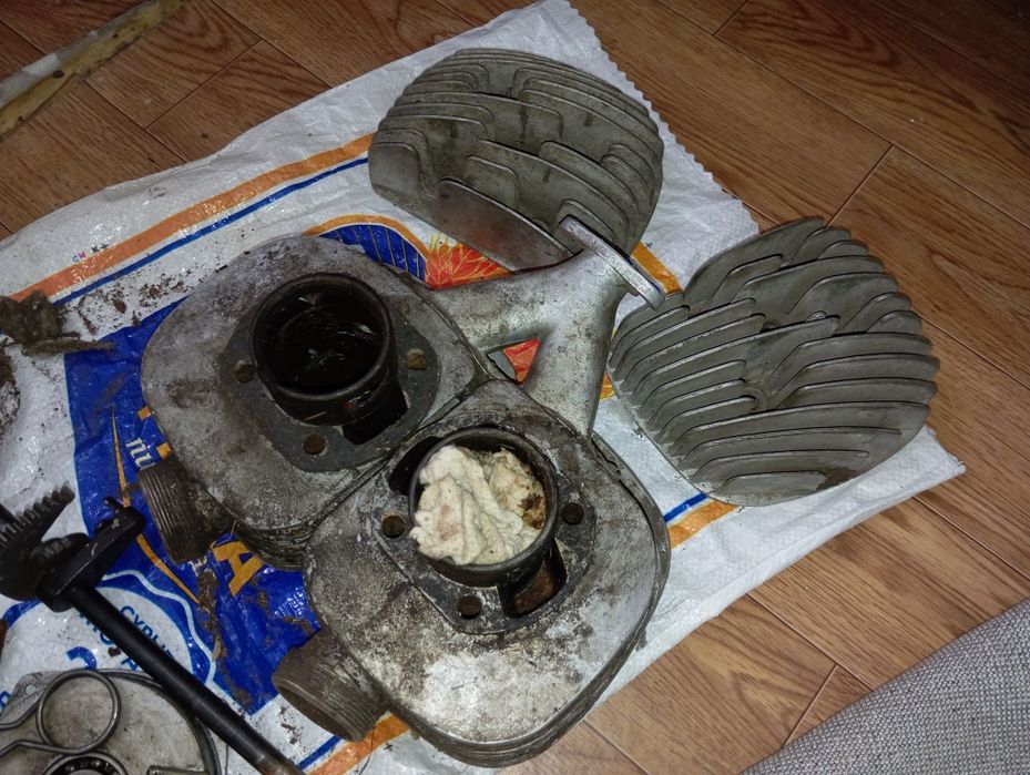 Продам двигатель по запчастям