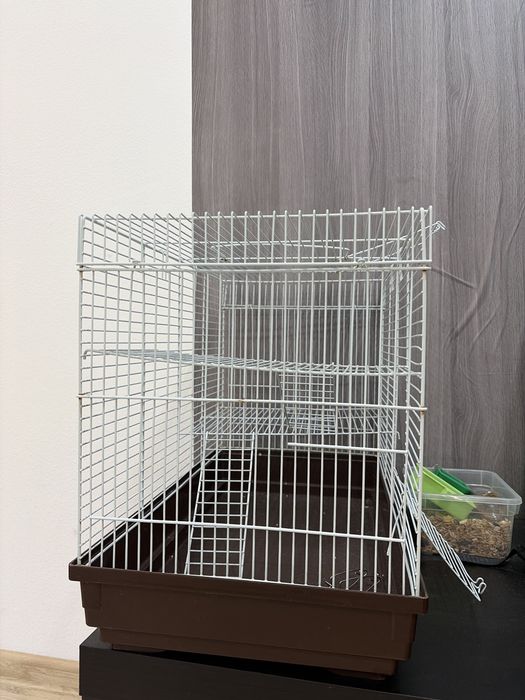 Клетка 57×30×42 см.