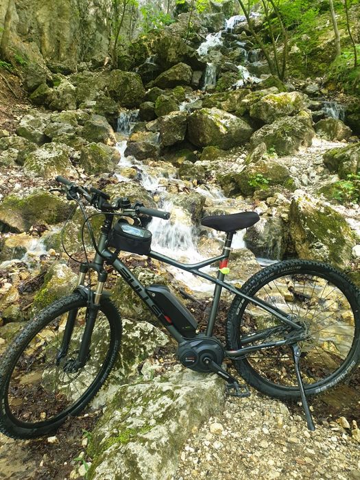 Bicicleta electrica Cube touring Hybride one Kathmandu size L