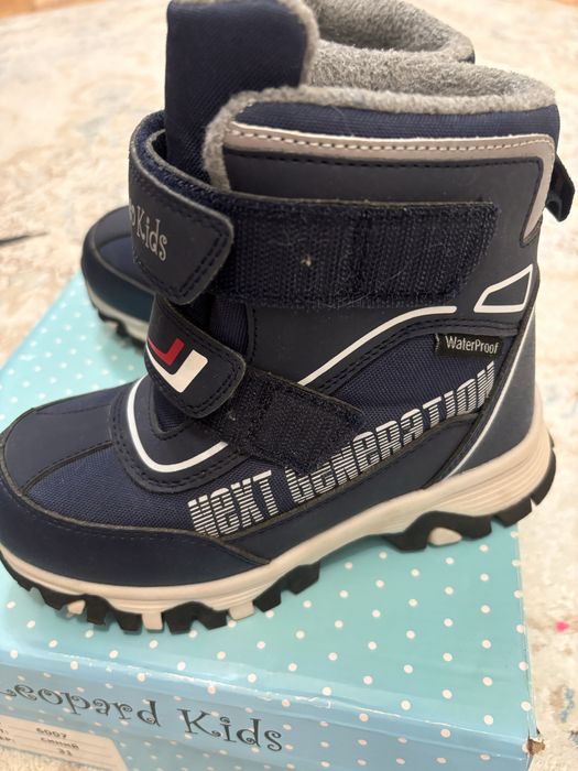 Продам сапоги, новые