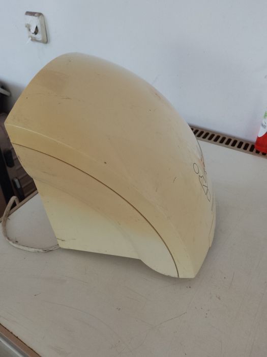 Сешоар за ръце стенен