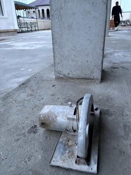 Пчела,матор рабочий