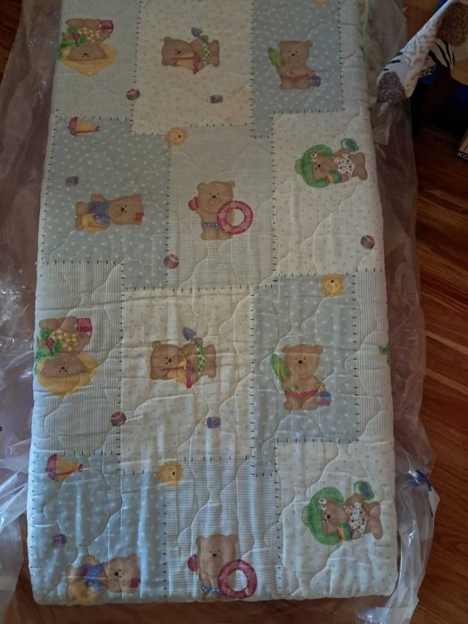 Употребявани матраци за детски легла