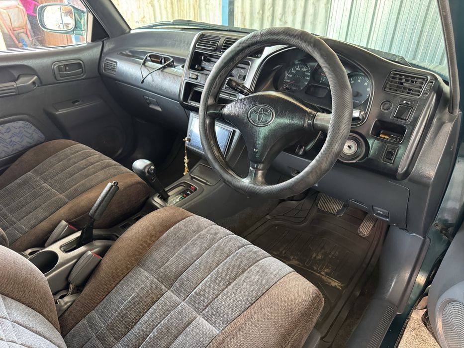 Продам  TAYOTA RAV-4