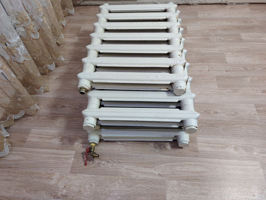 Батарея  б/у 34 секций