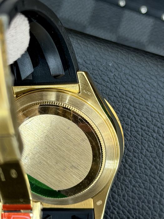 Rolex Sky-Dweller Rubber Gold 18k