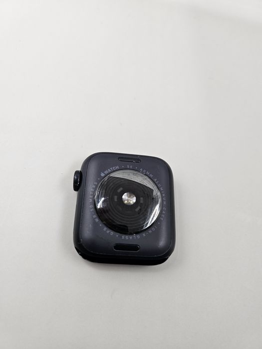 Apple Watch SE2 cu baterie la 85%, model 40mm