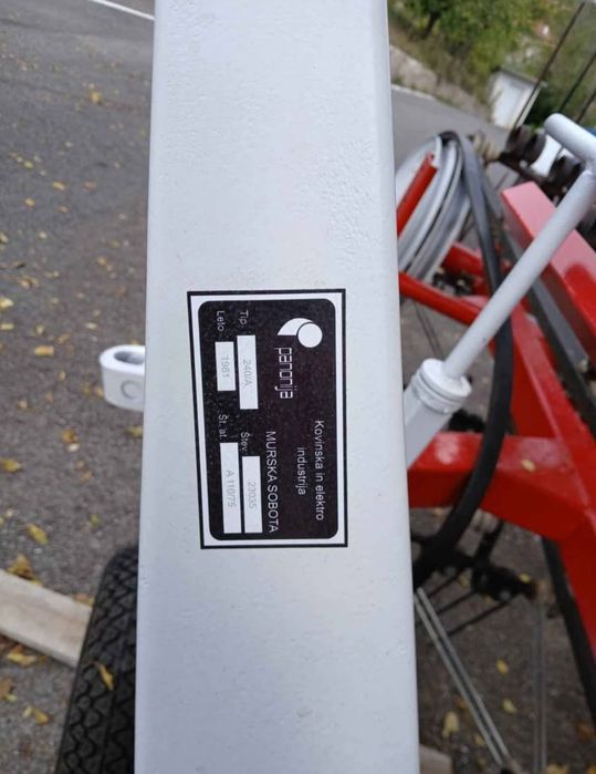 Лентов сеносъбирач