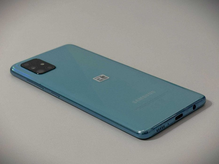 Бартер! Перфектен! Samsung Galaxy A51 Prism Crush Blue (Син)