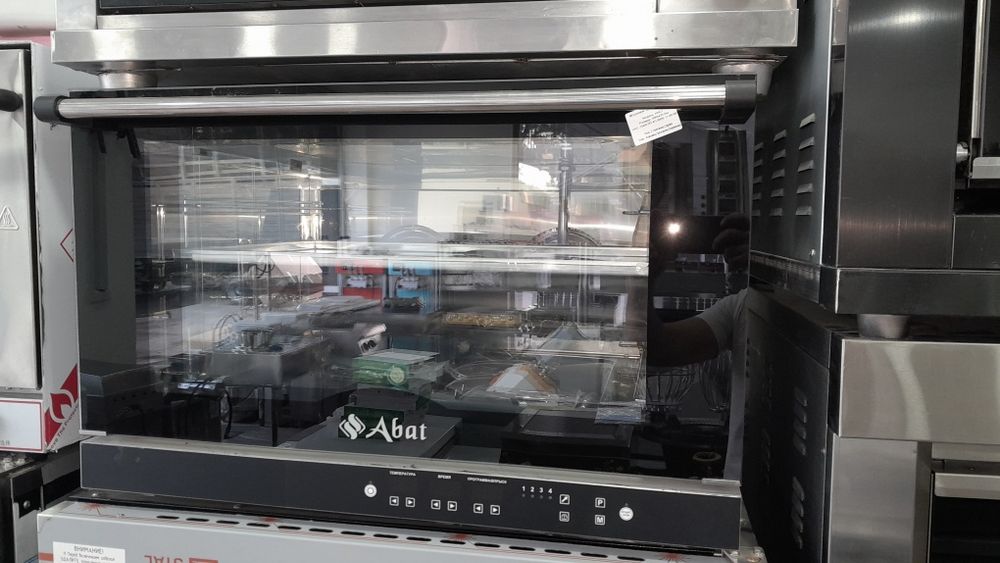 Конвекциоеный печ 4 месяц гарантия