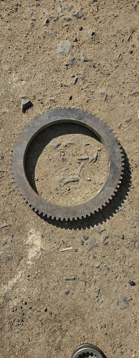 Запчасти на Т-16