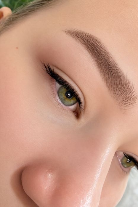 Нарашивание ресниц Архитектура Бровей