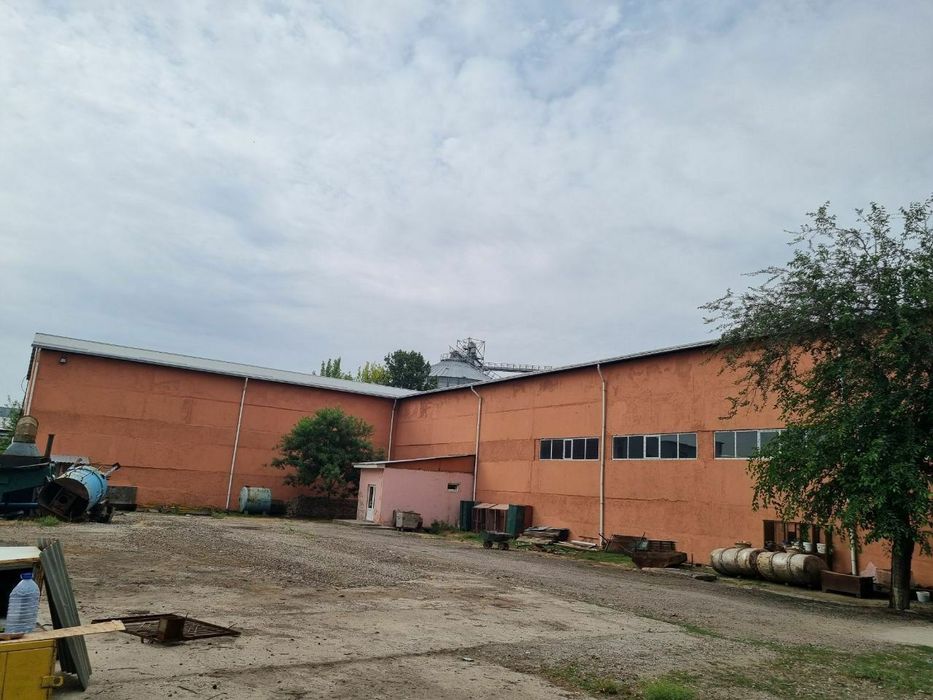 Продаётся производственная база
