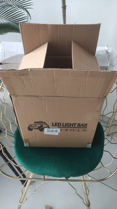 Лед халогени 9 инча х 185вата 2бр.к-т