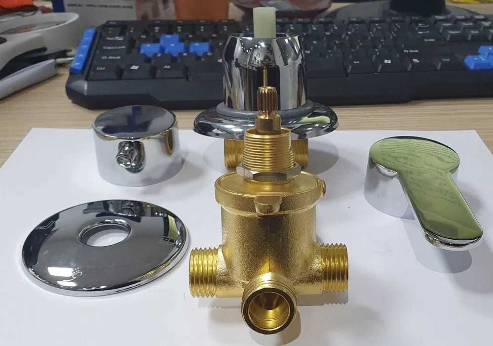 Corp cabina dus 3 iesiri filet sau stut 10cm sau 12.5cm