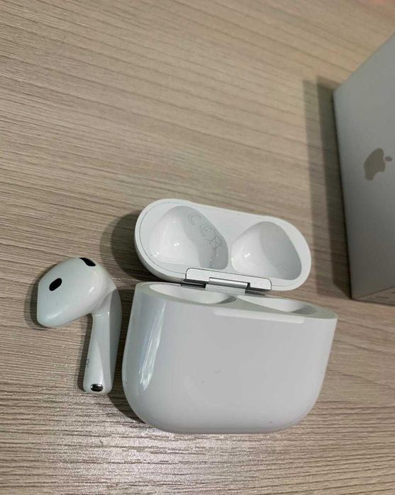 Продам AirPods4 (без 1 наушника) оригинал