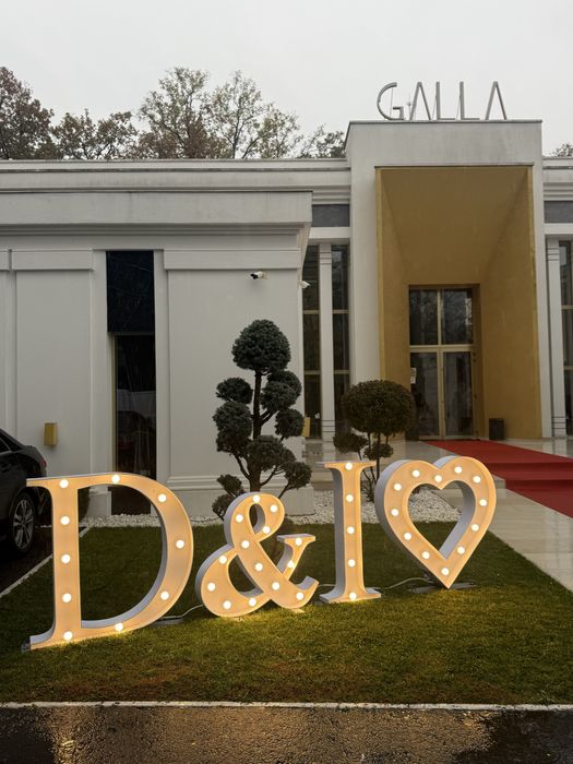 Litere și cifre volumetrice luminoase - nuntă - botez - aniversări