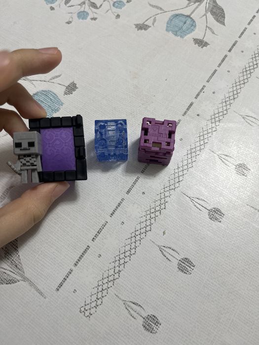 киндер джой майнкрафт