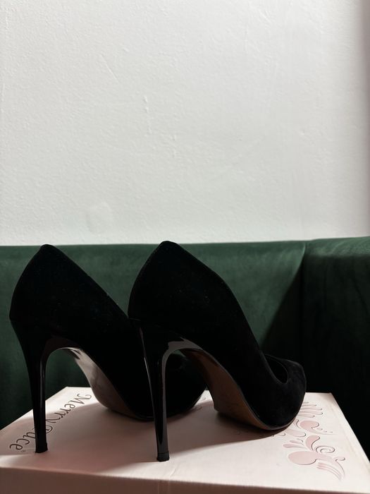 Pantofi negri stiletto