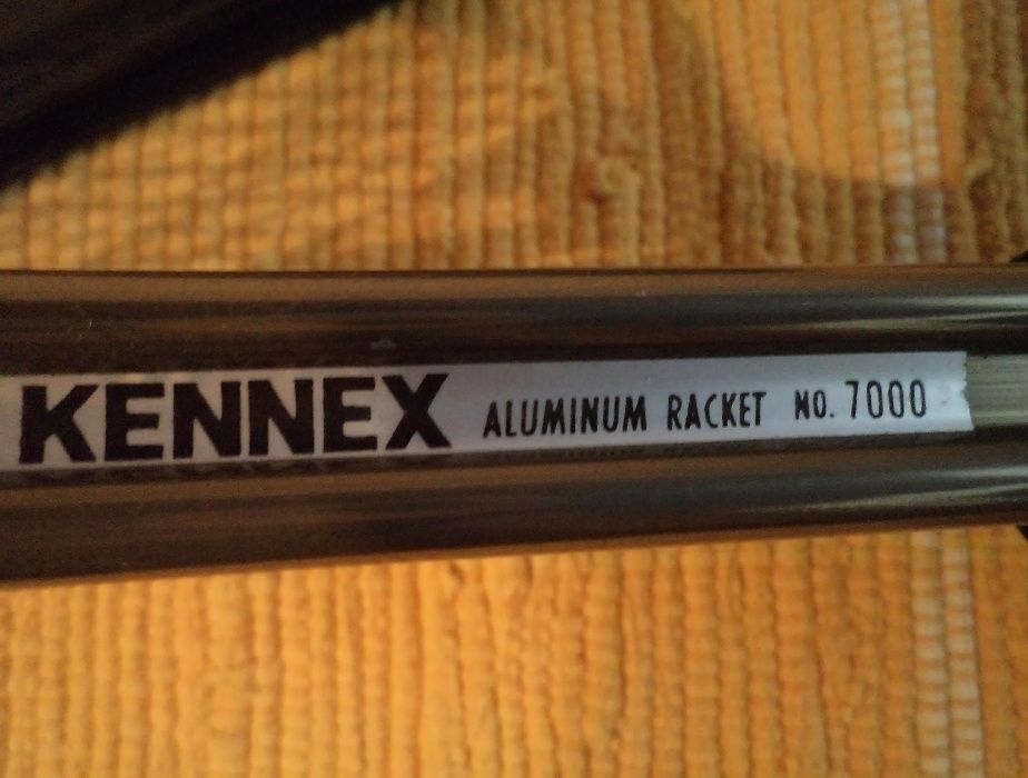 Тенис ракета с оригинален калъф Kennex USA