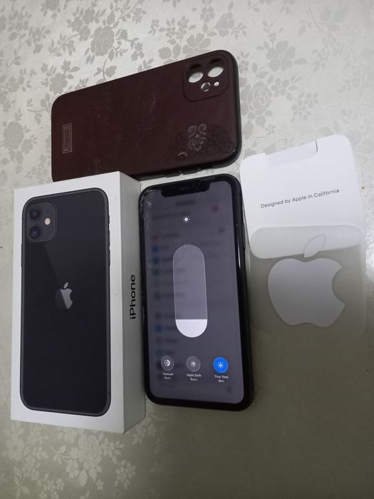 Айфон 11 срочно!!