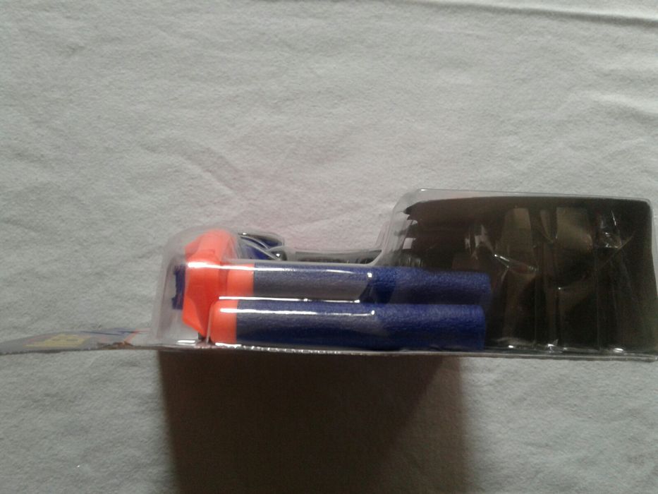 Pistol cu laser, nou, 3 gloante Nerf N-StrikeElite Firestrike, sigilat