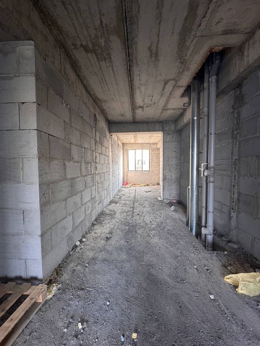 Новастройка срочна сотилади