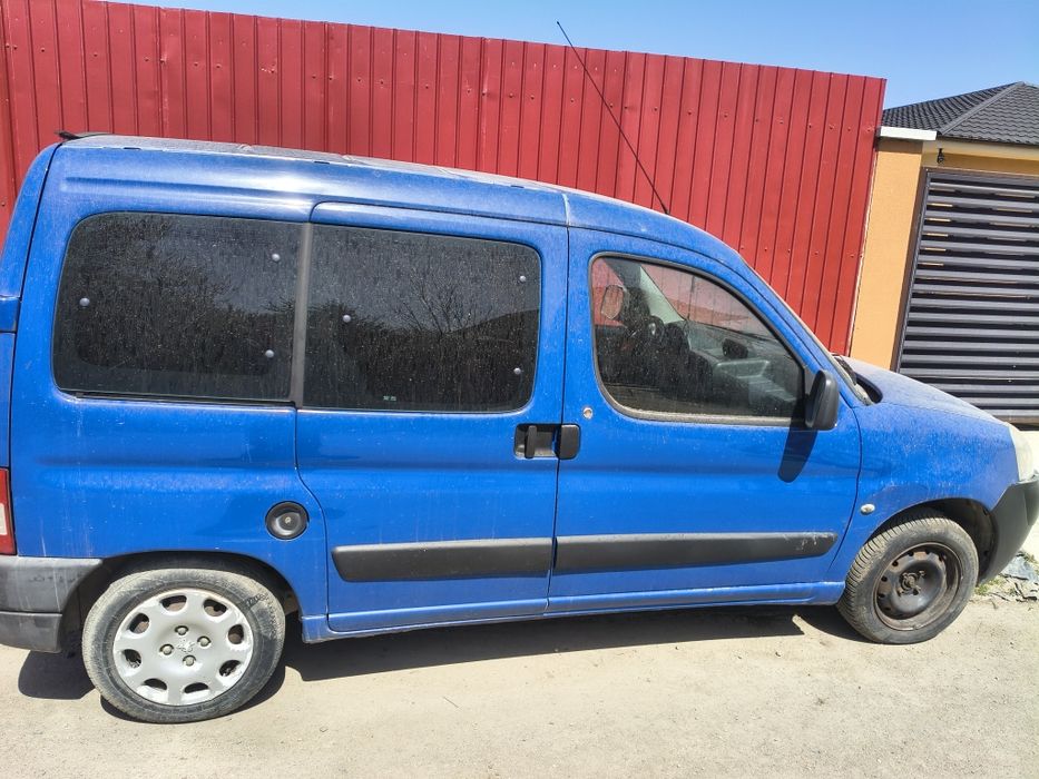 Vând autoturism Peugeot parner