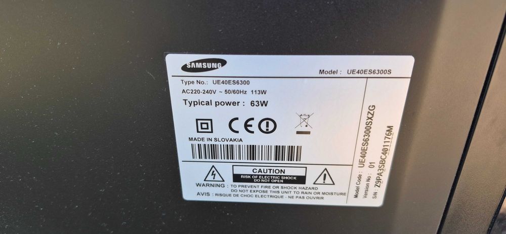Телевизор Samsung 40"