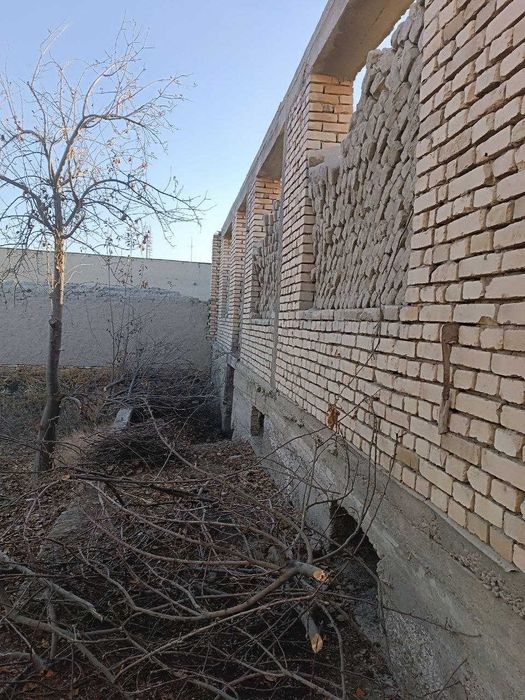 Коттедж, 8 соток. Участка