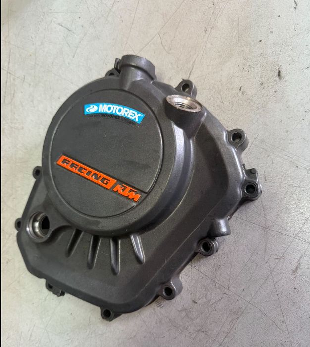 KTM RC125 капак съеденител