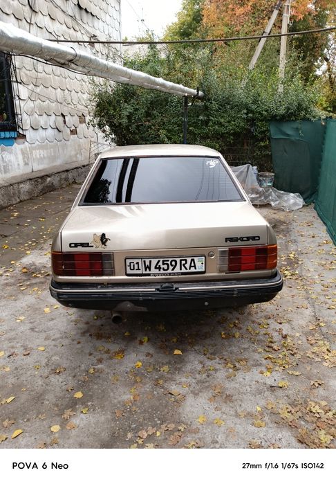 Срочно срочно Опель Рекорд о цене ещё договоримся