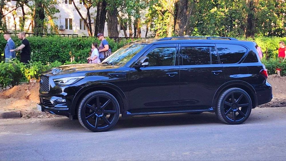 INFINITI QX80, 2018 год, авто в Москве - обмен на авто в Ташкенте