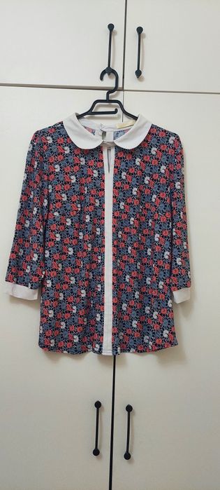 Ткрецкие женские блузки, кофты