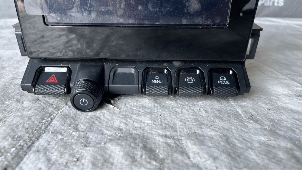 Главен дисплей VW Amarok 2HJ