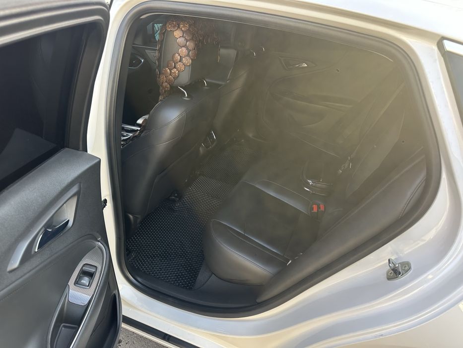 Malibu 2.4 atmosferni ideal 55.000 yurgan kraska toza tayor moshina