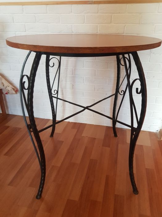 Masa si scaune din fier forjat